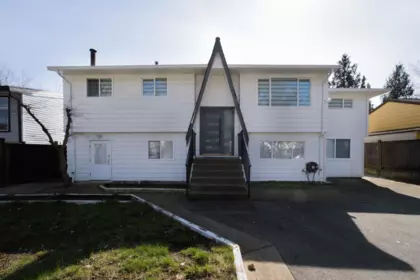 17396 62a Avenue, Surrey, BC, Surrey — Single Family Residence for sale