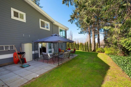 Swimming Pool Photo of 2842 Bayview Street, Surrey, BC
