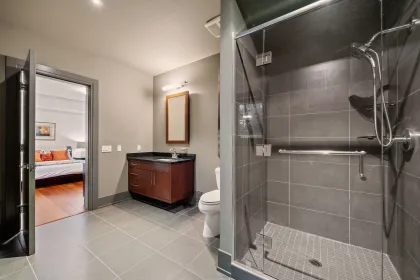 Community Amenities Photo (Clubhouse) of 2737 Crescent Drive, Surrey, BC