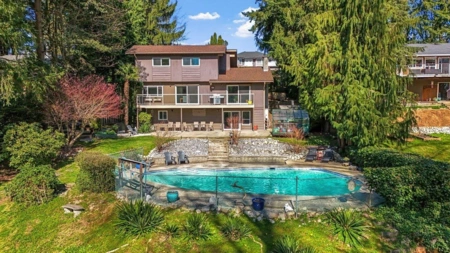 Community Amenities Photo (Clubhouse) of 23419 Tamarack Lane, Maple Ridge, BC