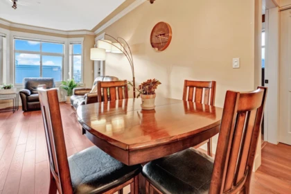 205 9060 Birch Street, Chilliwack, BC, Chilliwack — Apartment/Condo for sale