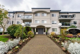104 1441 Blackwood Street, White Rock, BC