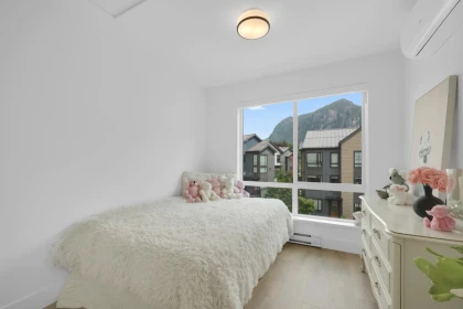 Bedroom 3 Photo of 38043 Helm Way, Squamish, BC
