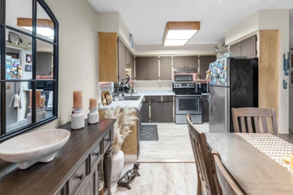 Breakfast Nook Photo of 17 2998 Mouat Drive, Abbotsford, BC