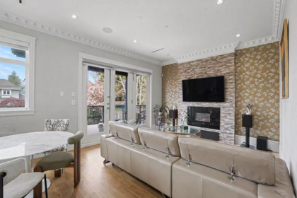 Kitchen Island Photo of 4433 Wallace Street, Vancouver, BC