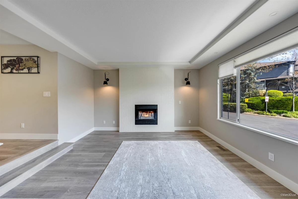 Family Room Photo of 127 2998 Robson Drive, Coquitlam, BC