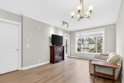 Bedroom 3 Photo of 211 12525 190a Street, Pitt Meadows, BC