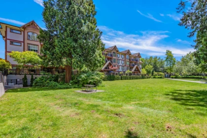 Hot Tub / Spa Photo of 211 12525 190a Street, Pitt Meadows, BC