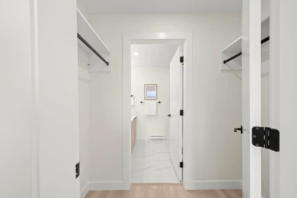 Laundry Room Photo of 304 15353 17 Avenue, Surrey, BC