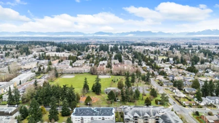 Neighborhood Park Photo Near 304 15353 17 Avenue, Surrey, BC