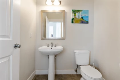 Primary Bathroom Photo of 6935 198a Street, Langley, BC