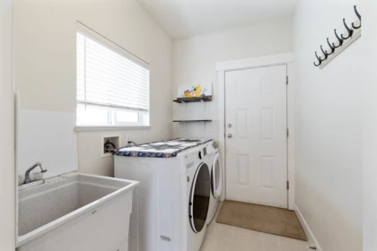 Walk-In Closet Photo of 6935 198a Street, Langley, BC