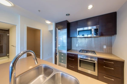 Breakfast Nook Photo of 2305 833 Homer Street, Vancouver, BC