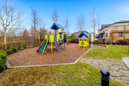 Neighborhood Park Photo Near 68 30930 Westridge Place, Abbotsford, BC