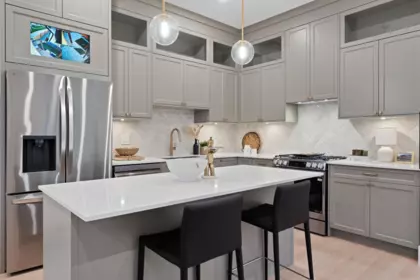 Kitchen Photo of 101 16594 22 Avenue, Surrey, BC