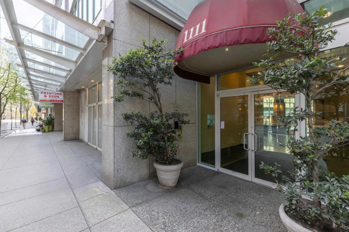 Exterior Rear Photo of 3705 1111 W Pender Street, Vancouver, BC