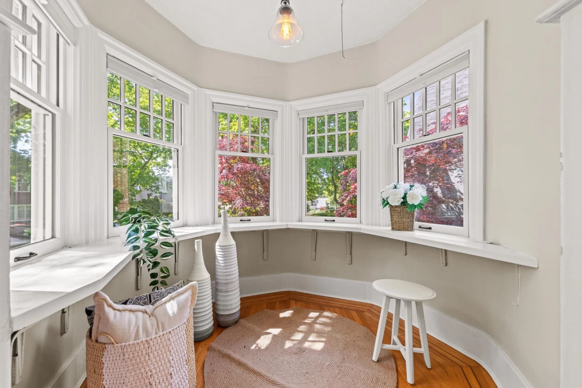 Family Room Photo of 4177 W 15th Avenue, Vancouver, BC