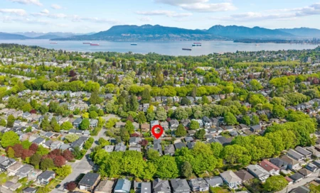 Outdoor Kitchen Photo of 4177 W 15th Avenue, Vancouver, BC