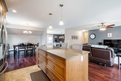 Primary Bedroom Photo of 34934 Oakhill Drive, Abbotsford, BC