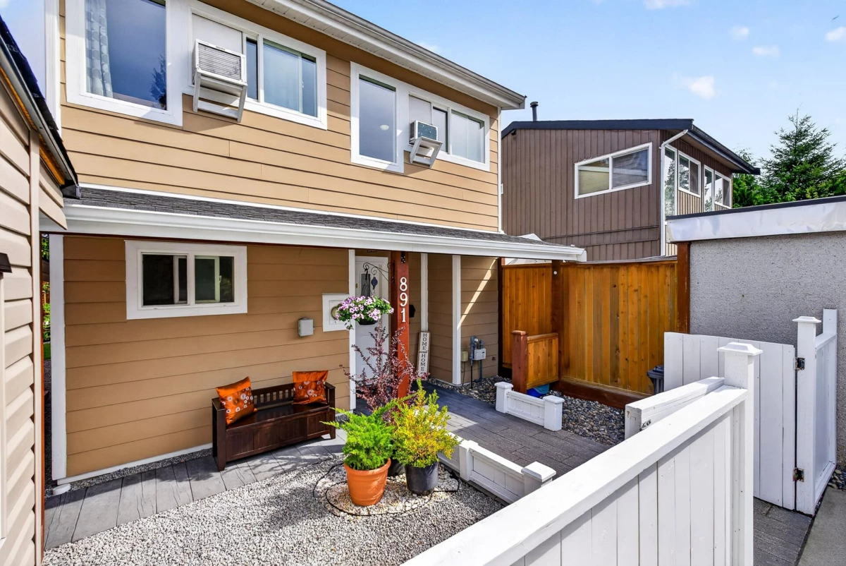 Family Room Photo of 891 Pinebrook Place, Coquitlam, BC