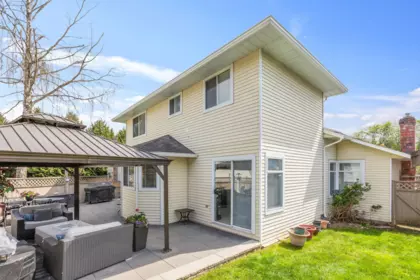 Front Yard Photo of 13855 65a Avenue, Surrey, BC
