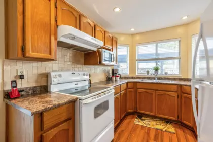 Primary Bedroom Photo of 13855 65a Avenue, Surrey, BC