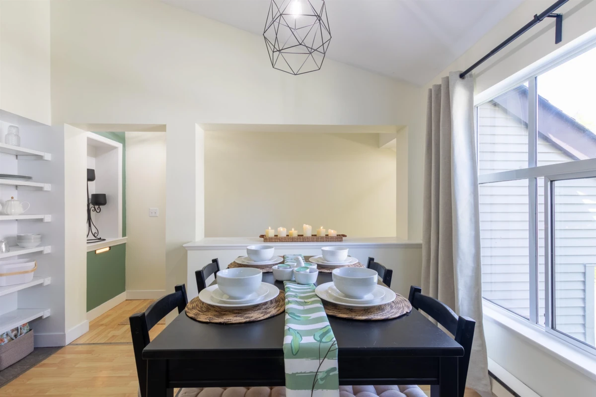 Dining Area Photo of 90 12099 237th Street, Maple Ridge, BC