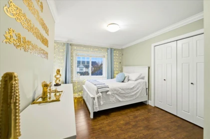 Basement Recreation Room Photo of 6060 145a Street, Surrey, BC