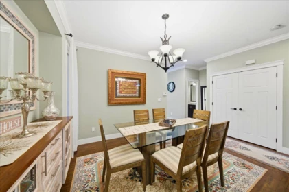 Breakfast Nook Photo of 6060 145a Street, Surrey, BC