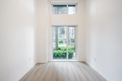 Basement Recreation Room Photo of 101 10333 133 Street, Surrey, BC