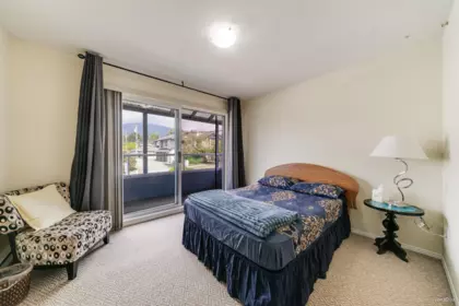 Primary Bedroom Photo of 215 W 18th Street, North Vancouver, BC