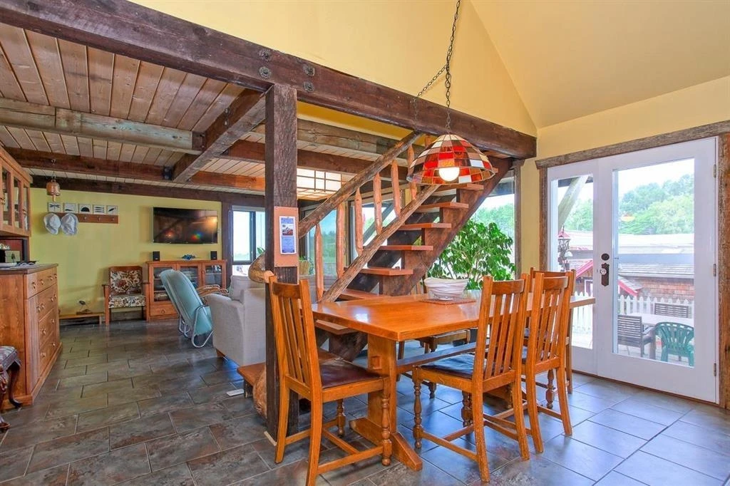 Living Room Photo of 4525 W River Road, Delta, BC