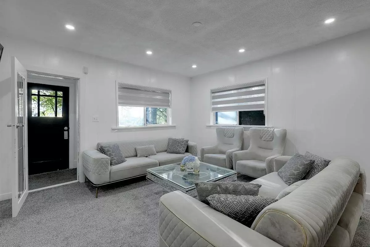 Family Room Photo of 7822 Willard Street, Burnaby, BC