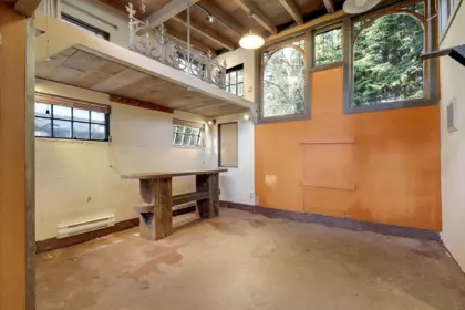 Mudroom Photo of 7822 Willard Street, Burnaby, BC