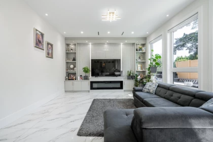 Breakfast Nook Photo of 13548 58a Avenue, Surrey, BC