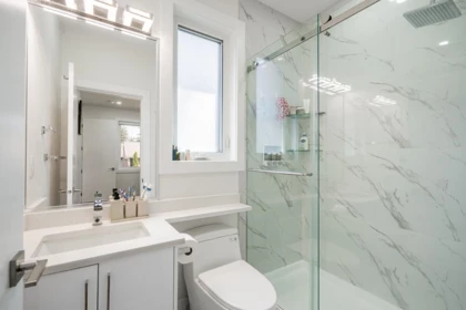 Hot Tub / Spa Photo of 13548 58a Avenue, Surrey, BC