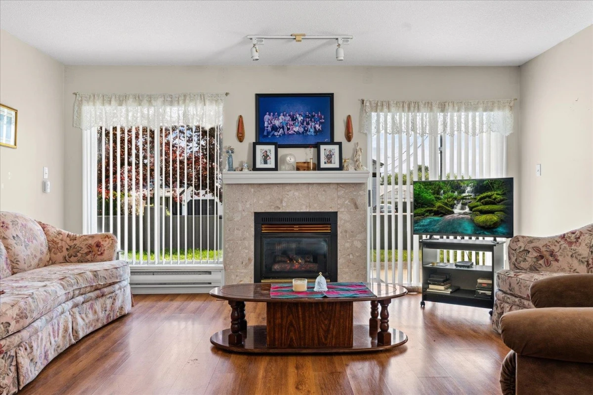 Dining Area Photo of 1 8533 Broadway Road, Chilliwack, BC