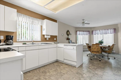 Breakfast Nook Photo of 1 8533 Broadway Road, Chilliwack, BC