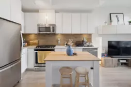 208 200 Nelson's Crescent, New Westminster, BC