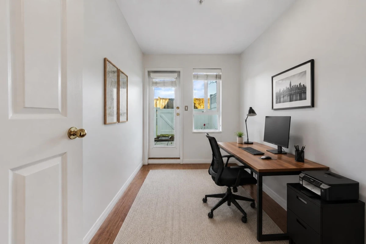 Living Room Photo of 127 6588 Southoaks Crescent, Burnaby, BC