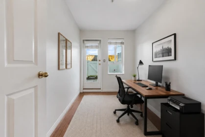 127 6588 Southoaks Crescent, Burnaby, BC, Burnaby — Apartment/Condo for sale
