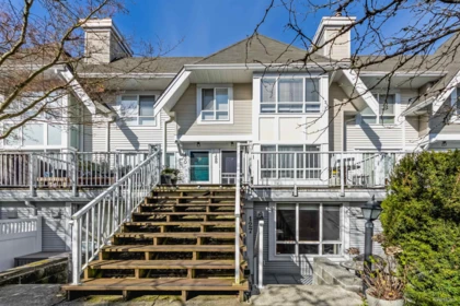 Office / Den Photo of 127 6588 Southoaks Crescent, Burnaby, BC