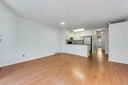 Walk-In Closet Photo of 127 6588 Southoaks Crescent, Burnaby, BC