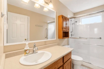 Primary Bedroom Photo of 3926 Kaslo Street, Vancouver, BC