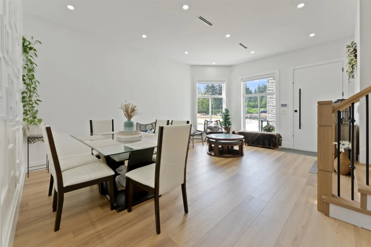 Living Room Photo of 5826 138 Street, Surrey, BC