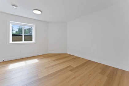 Entry Foyer Photo of 5826 138 Street, Surrey, BC