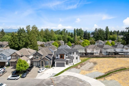 Swimming Pool Photo of 5826 138 Street, Surrey, BC