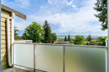 Staircase Photo of 1124 Rochester Avenue, Coquitlam, BC