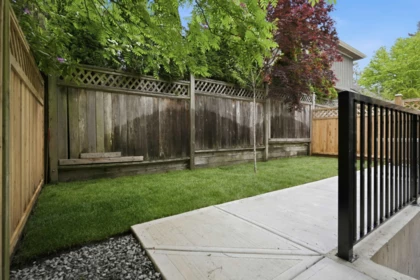 Swimming Pool Photo of 1 12863 Marine Drive, Surrey, BC