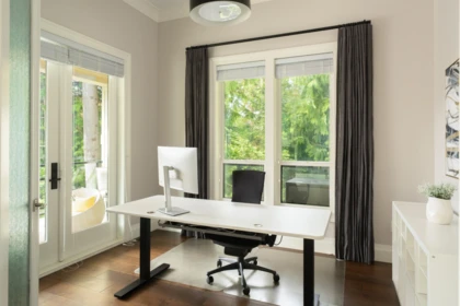 Office / Den Photo of 3088 144 Street, Surrey, BC
